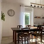 Maison Chaleureuse -