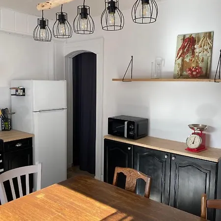 Maison Chaleureuse -